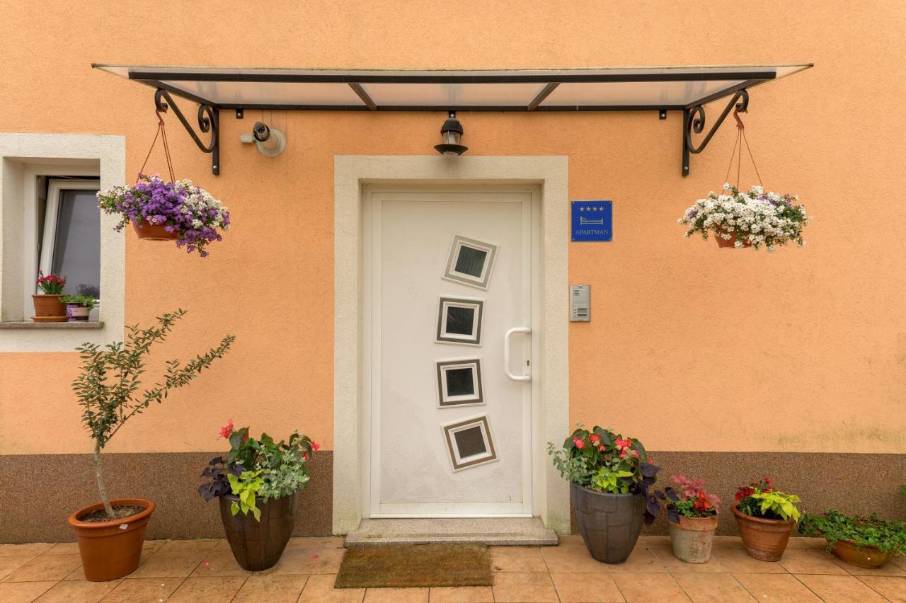 Crni Macak Appartement Matulji Buitenkant foto